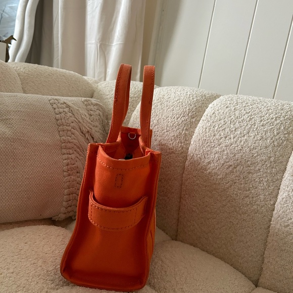 Marc Jacobs Mini Traveler Tote - Picture 6 of 12